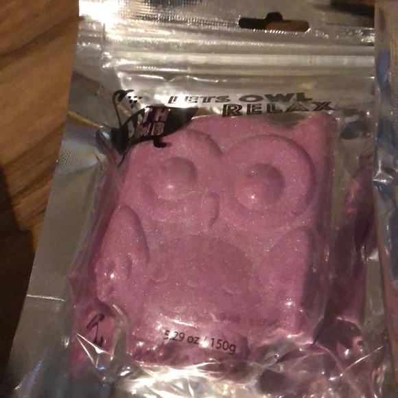 Bath bomb set of six - Picture 6 of 7